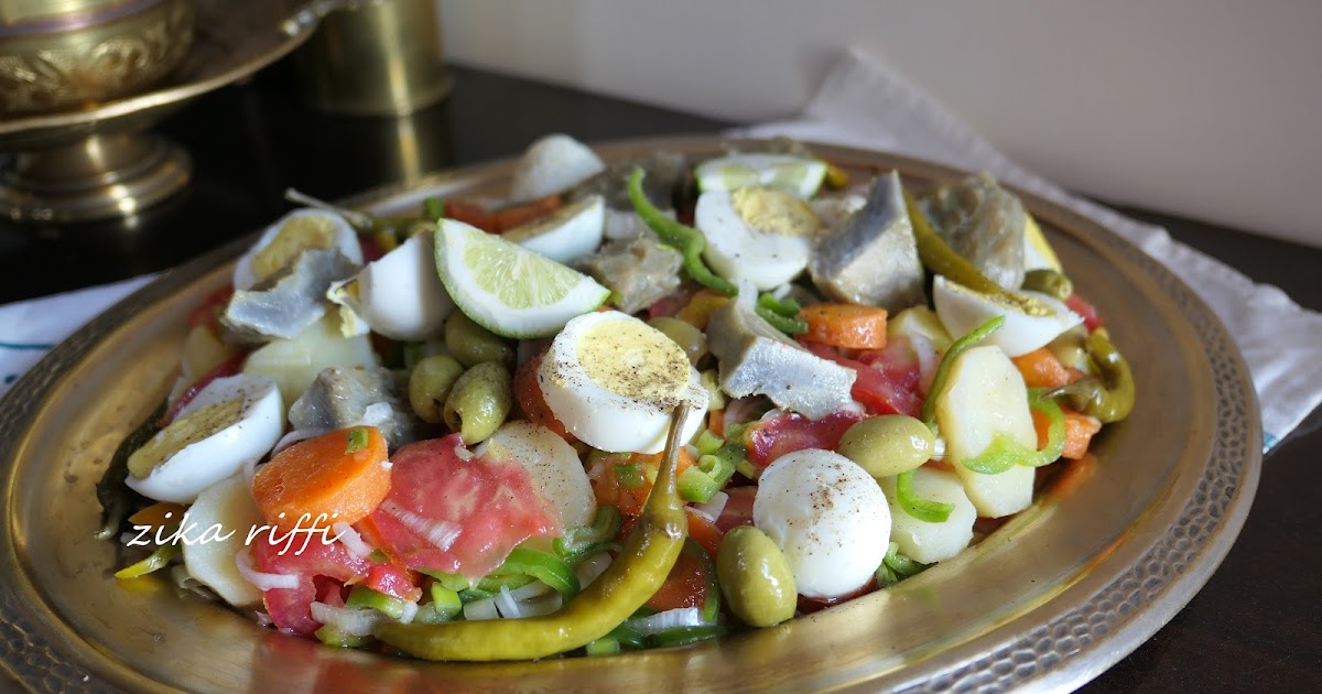 SALADE DE POMMES DE TERRE AUX ARTICHAUTS-CAROTTES- OEUFS DURS ET VINAIGRETTE À L'AIL