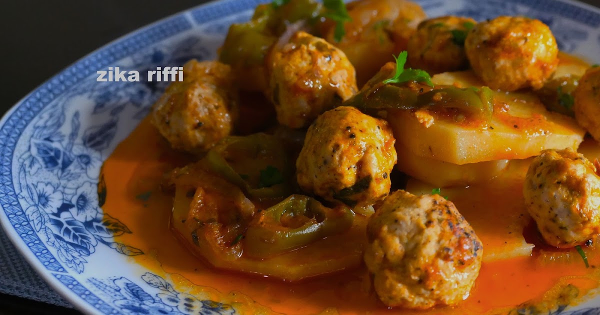 TAJINE DE POMMES DE TERRE AU FOUR AUX BOULETTES SAUCE ROUGE (BATATA FEL KOUCHA MARKA HAMRA)