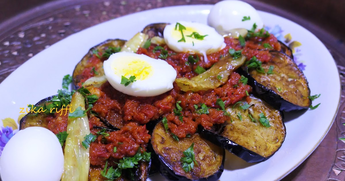 AUBERGINES FRITES À LA FONDUE DE TOMATE À L'AIL- BEYDENJEL MAKLI M'CHARMEL TMATEM W TAWM