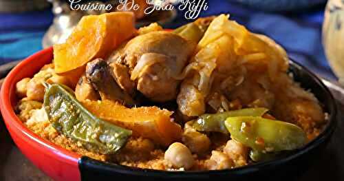 COUSCOUS ALGÉRIEN SAUCE ROUGE AU POULET FERMIER ET LÉGUMES DE SAISON