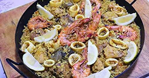 PAELLA AUX FRUITS DE MER- POULET- ARTICHAUTS-HARICOTS VERTS ET CAROTTES