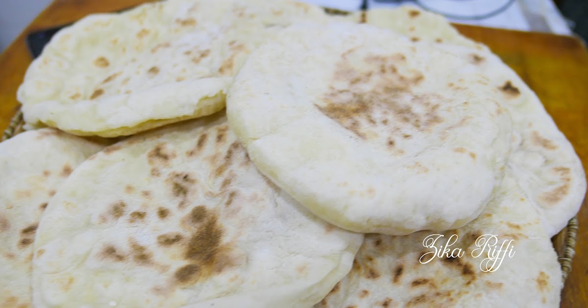 PAIN PLAT MOELLEUX OU MATLOUE A LA FARINE ET POLICH