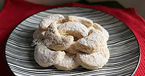 BISCUITS AU BEURRE ET AUX AMANDES AU ZESTE DE CITRON VERT