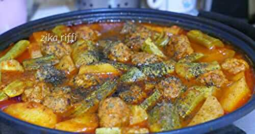 MARKA- MARKET JRAYWET BEL KEFTA- MIJOTÉ DE COURGETTES AUX BOULETTES ET MENTHE SÉCHÉE- مرقة جريوات بالنعناع