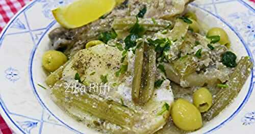 KHOURCHEF MARKA BAYDA- TAJINE DE CARDONS AUX POULET FERMIER ET OLIVES- SAUCE BLANCHE AU CITRON