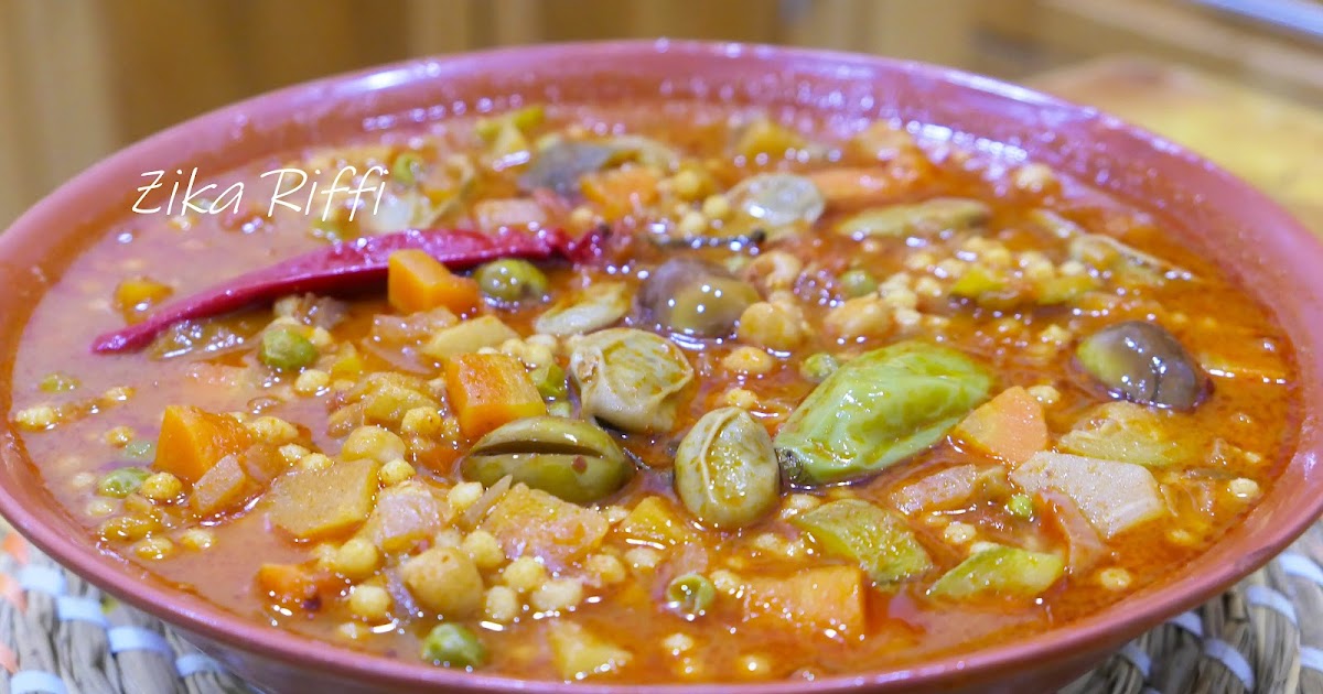 M'HAMSSA JÉRIA- PÂTES PETITS PLOMBS AUX FÈVES FRAÎCHES- POIS-CHICHES- LÉGUMES DE SAISON AUX OLIVES KALAMATA MAISON DE SAISON POUR YENNAYER