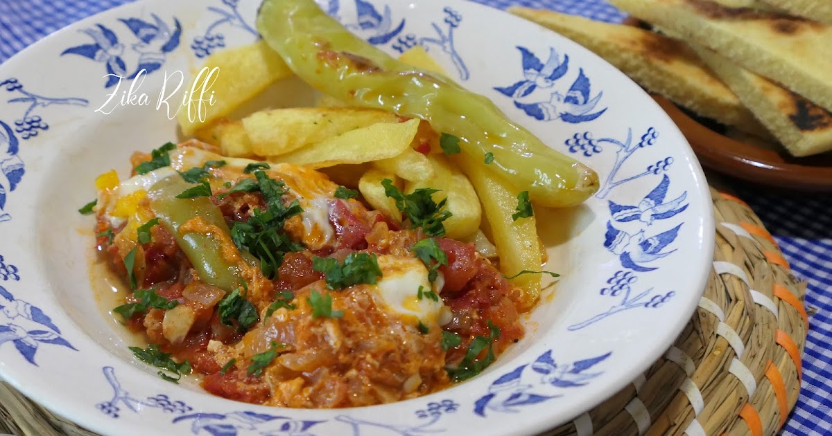 CHAKCHOUKA ESTIVALE AVEC SES FRITES DE POMMES DE TERRE