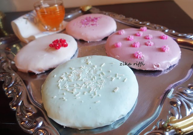 IDEES DE GÂTEAUX- BISCUITS- GALETTES ET COURONNES BRIOCHEES DU PRINTEMPS 