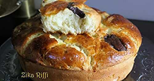 BRIOCHE TEL DU COTON AU SKYR- CHOCOLAT ET ZESTE DE CITRON VERT