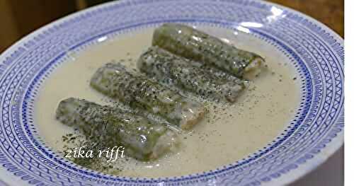 COURGETTES FARCIES SAUCE AU LEBEN FRAIS ET MENTHE SÉCHÉE- KOUSSA BI LABAN- PLAT SYRIEN