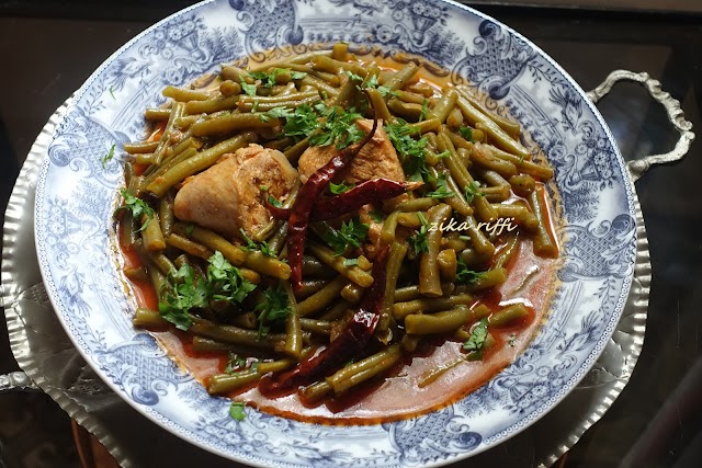LES HARICOTS VERTS DANS TOUT LEUR ETAT ( MIJOTES- TAJINES- SAUTES- SALADES- A LA CREME ETC )